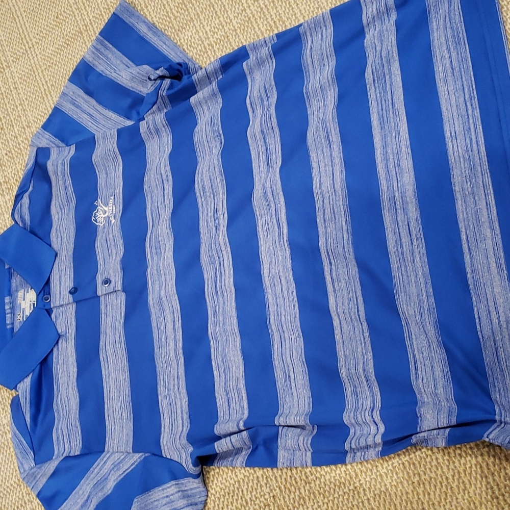 Under Armour like new Polo, Blue/White stripped, size XL